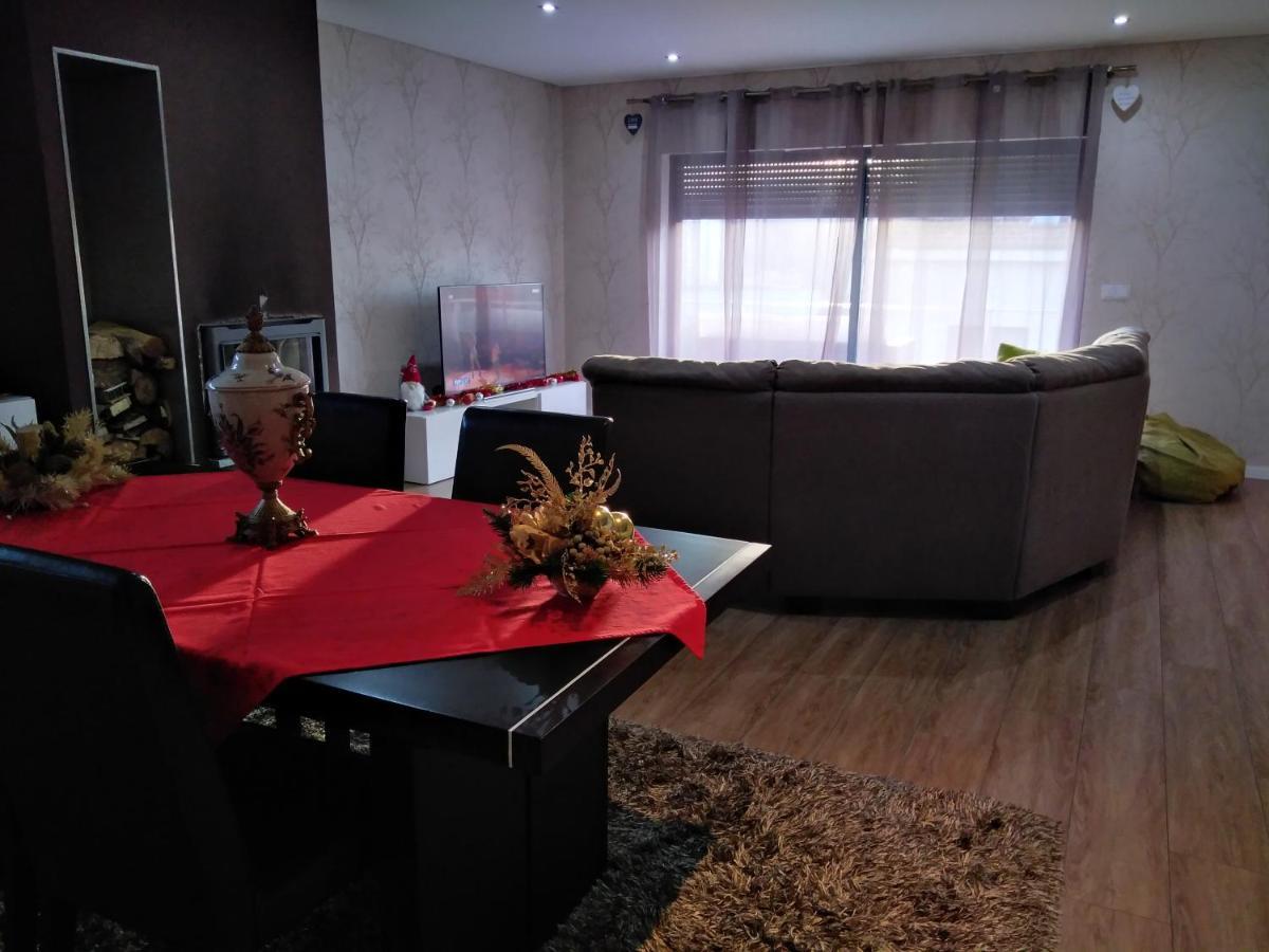 Quinta Da Lousa Guest House - Valongo - Porto מראה חיצוני תמונה